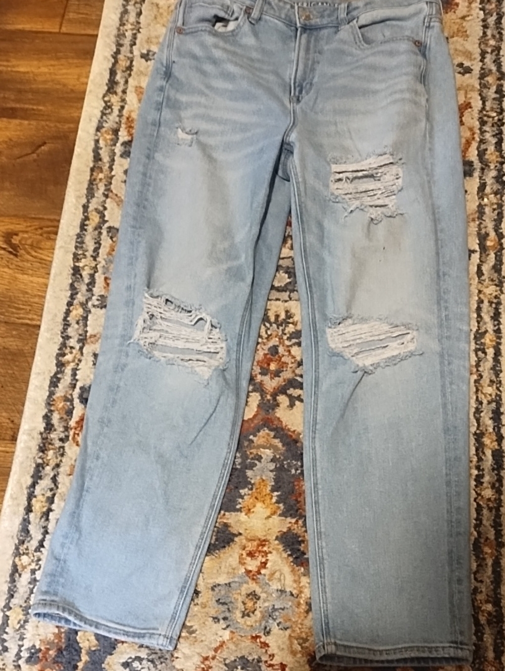 American Eagle Outfitters Light Blue Distressed Boyfriend Jeans Size 10.